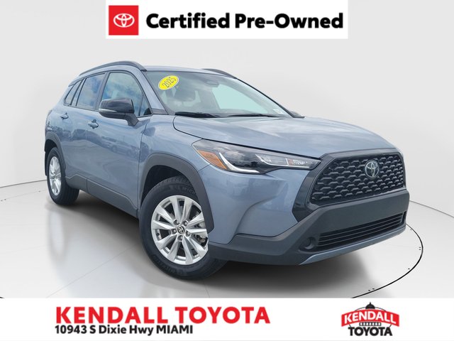 2025 Toyota Corolla Cross LE