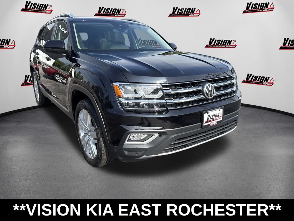 Used 2019 Black Volkswagen SEL image 3
