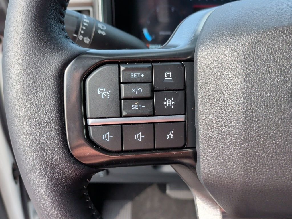 New 2026 Star White Metallic Tri-Coat Ford F-250® Platinum® image 19