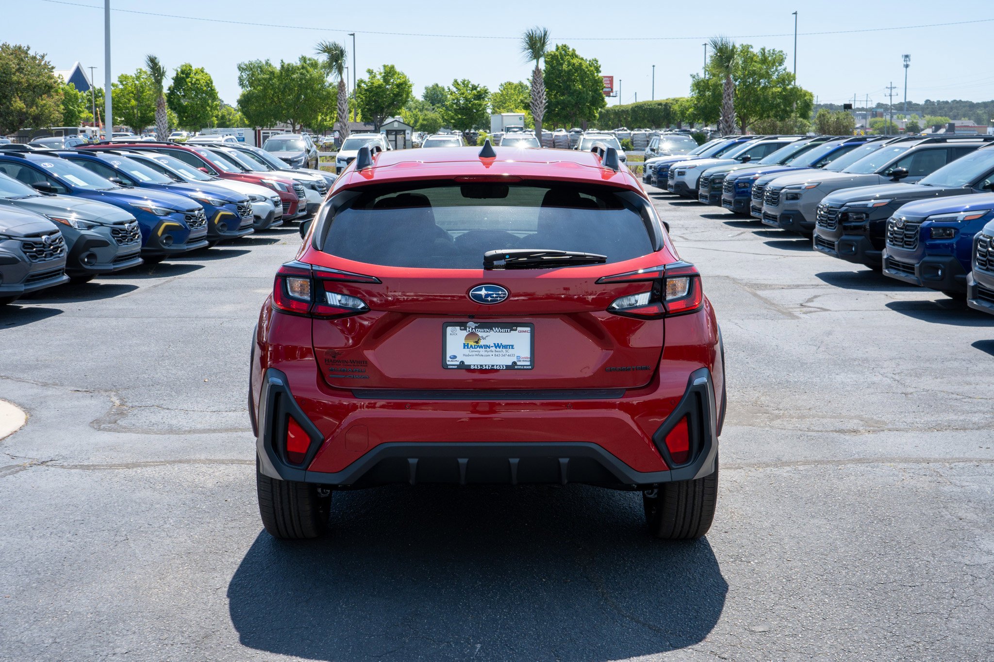 New 2026 LITHIUM RED PEARL Subaru Limited image 4