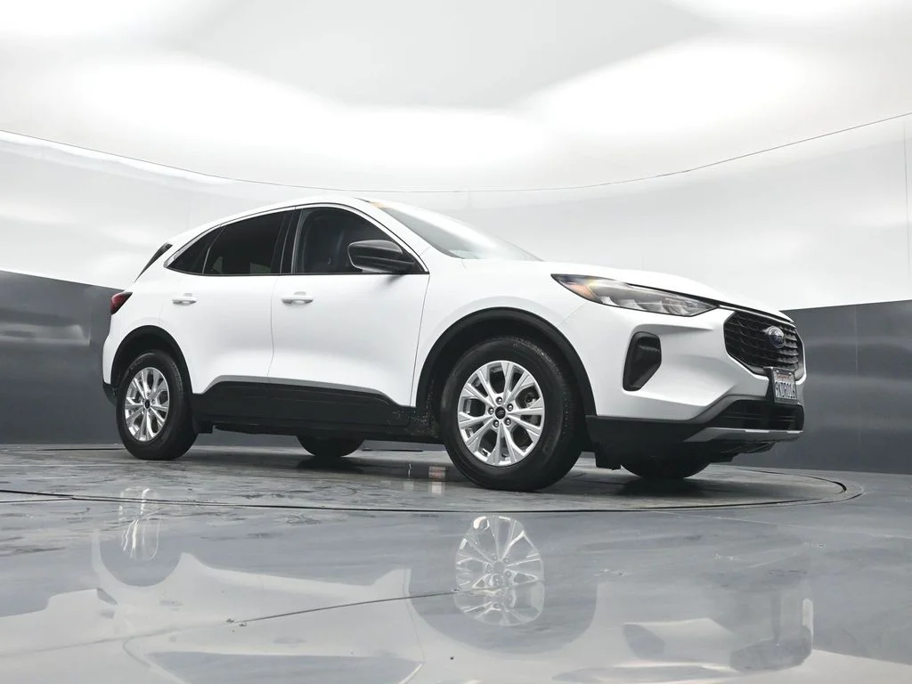 Certified Used 2023 White Ford Active image 3