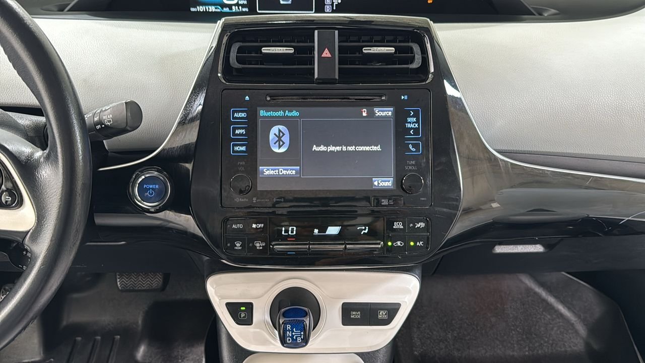 Used 2016 White Toyota Four image 10