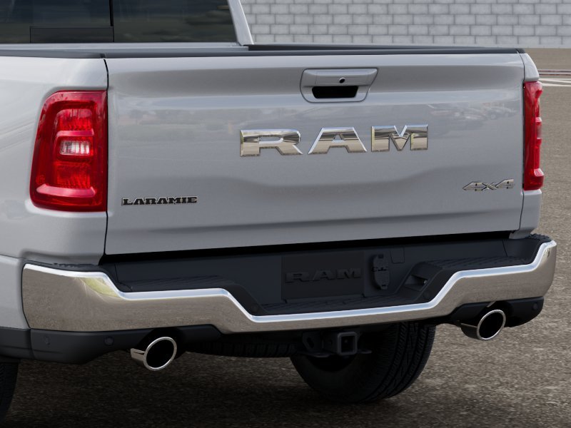 New 2026 Ivory White Tri-Coat Pearl-Coat Exterior Paint RAM LARAMIE image 13