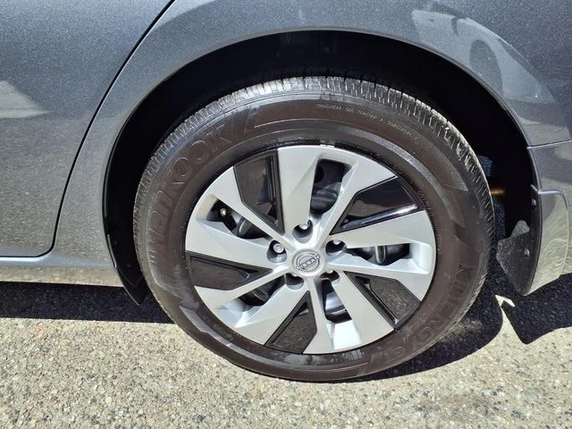 Used 2025 Gray Nissan 2.5 S image 19