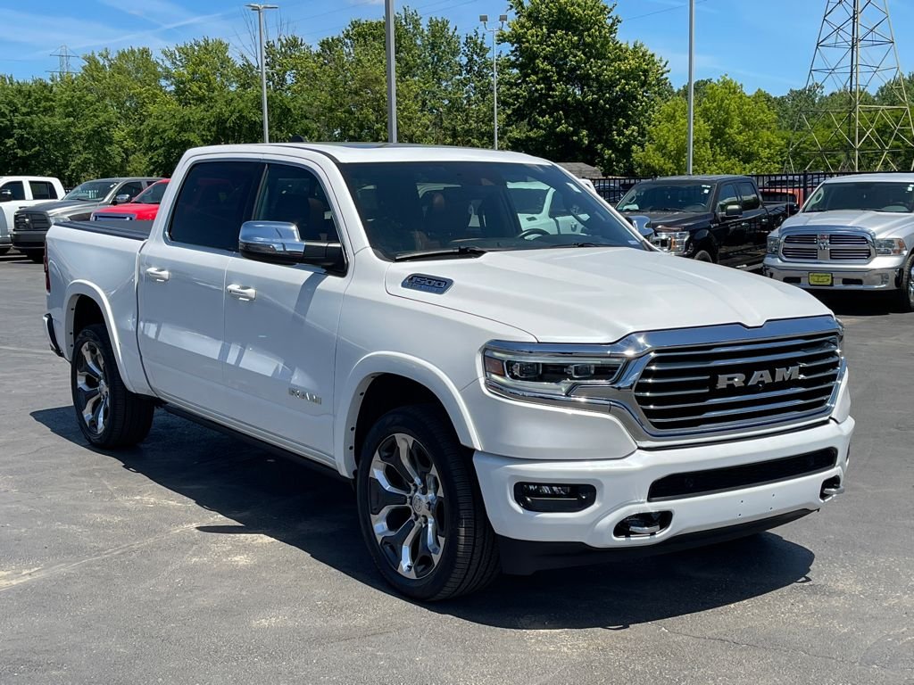 2024 RAM 1500 Longhorn 4x4 Crew Cab 5'7's photo