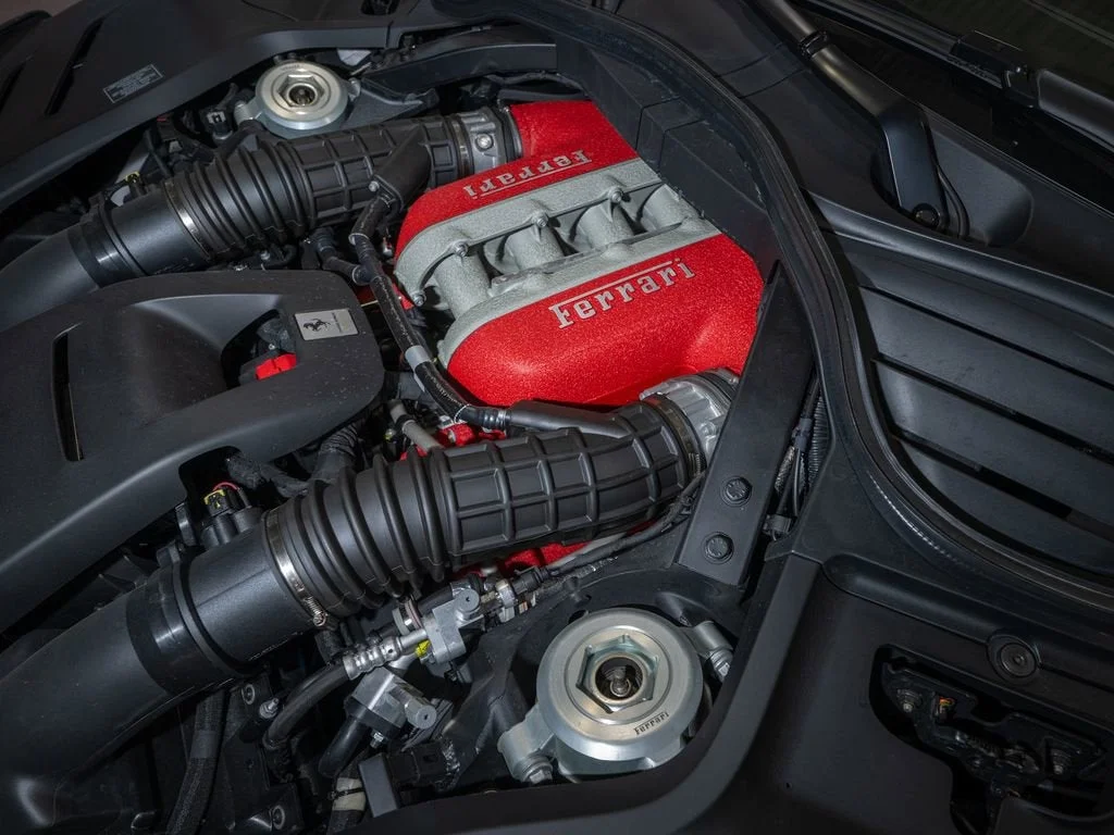 2025 Ferrari Purosangue Base - Photo 30
