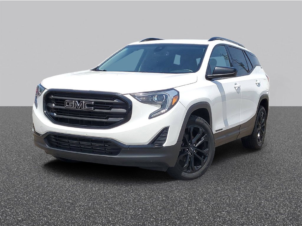 Used 2021 Summit White GMC SLE image 1