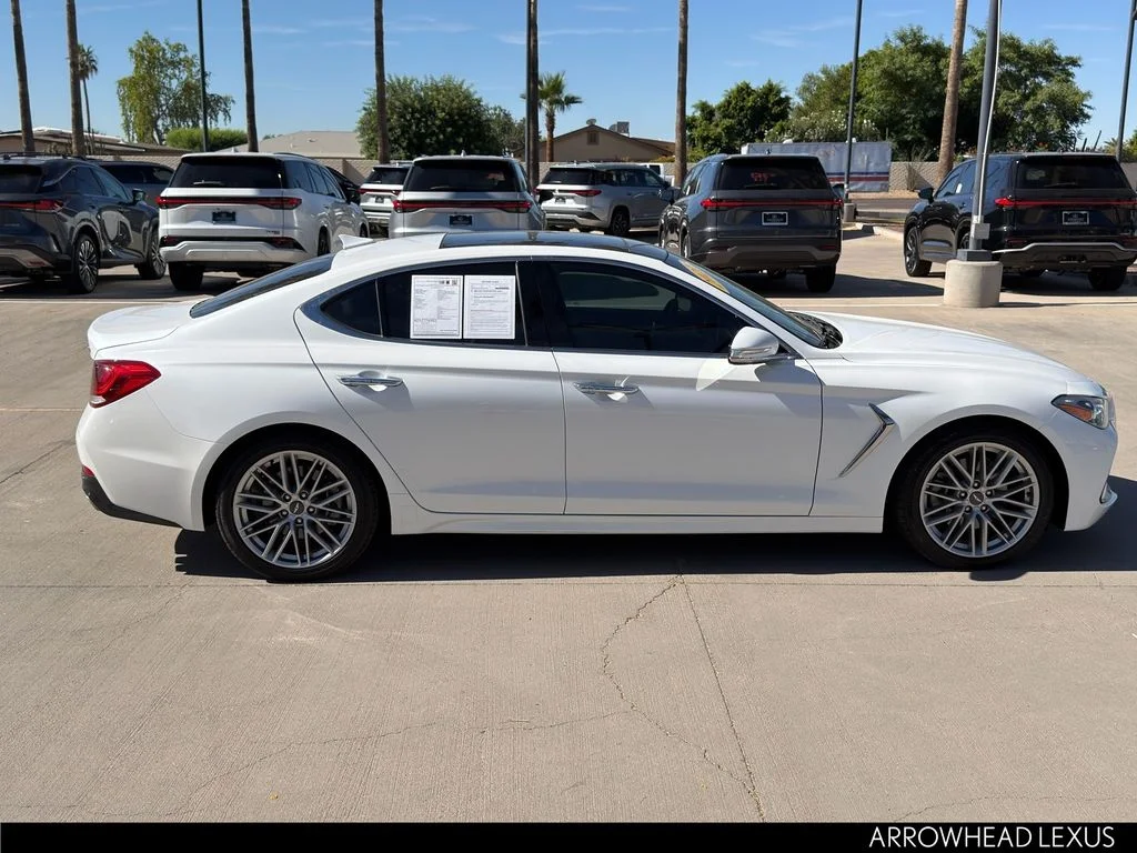 Used 2021 White Genesis 2.0T image 8