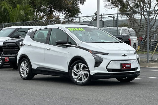 Used 2023 Chevrolet Bolt EV LT with VIN 1G1FW6S04P4176330 for sale in Oakland, CA