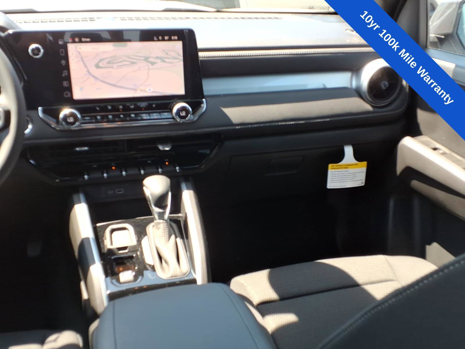 2026 Chevrolet Colorado LT - Photo 14
