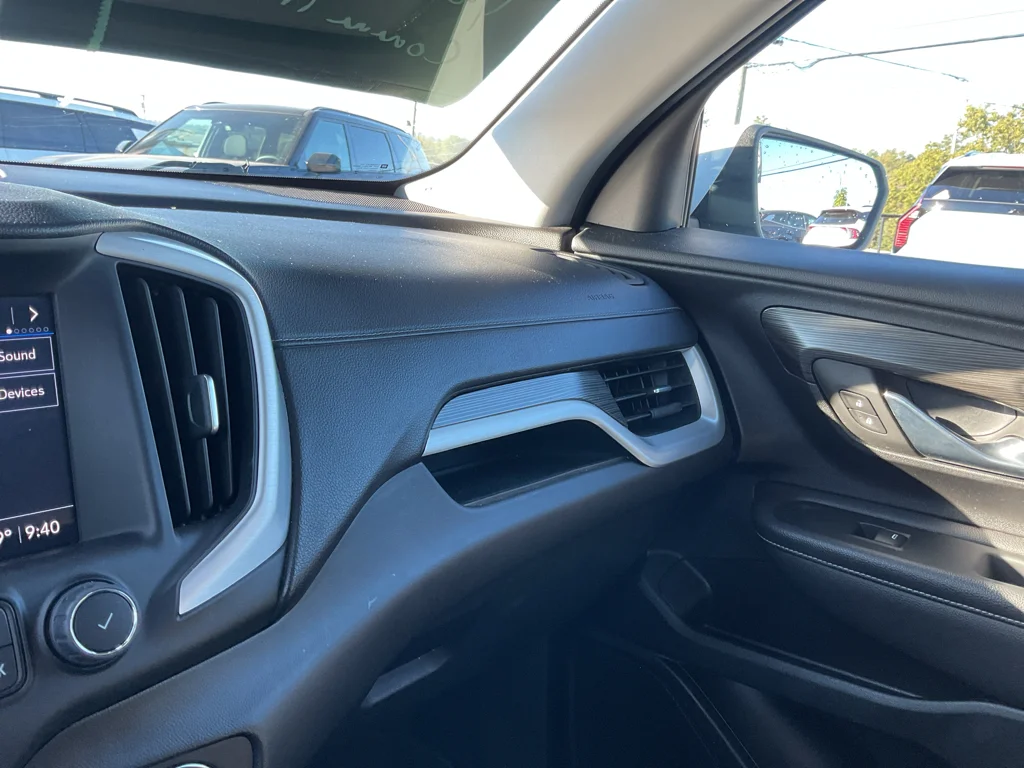 Used 2022 Summit White GMC SLT image 23