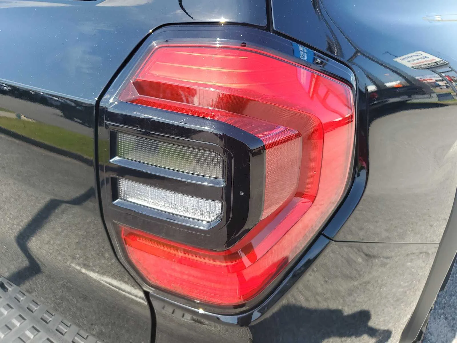 Used 2025  Toyota SR5 image 14