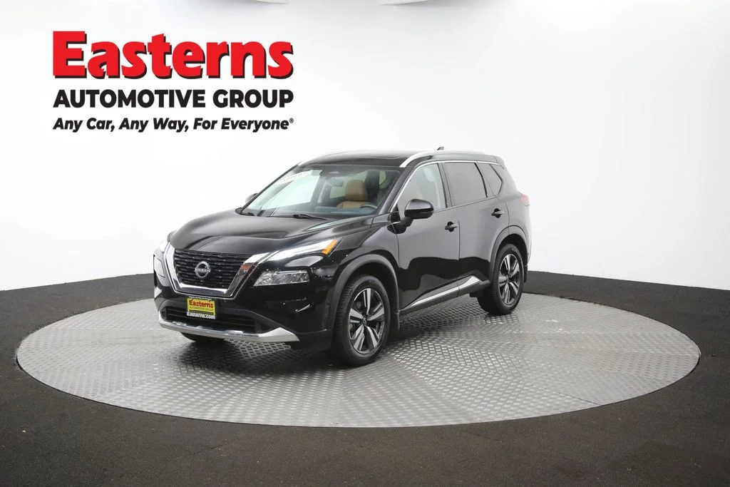 Used 2023 Black Nissan Platinum image 58