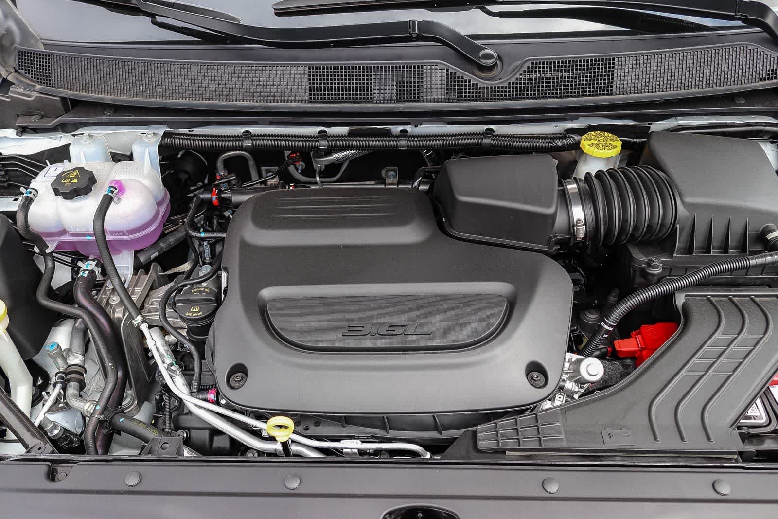 2026 Chrysler Pacifica Limited - Photo 13
