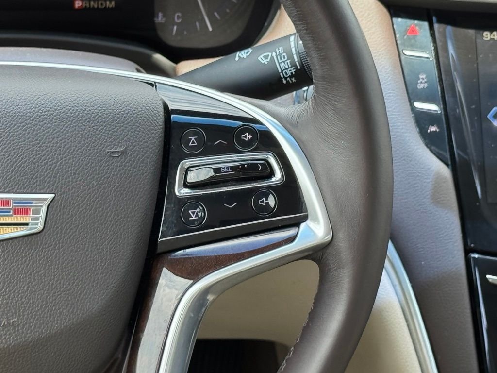 Used 2016 White Cadillac Luxury image 28