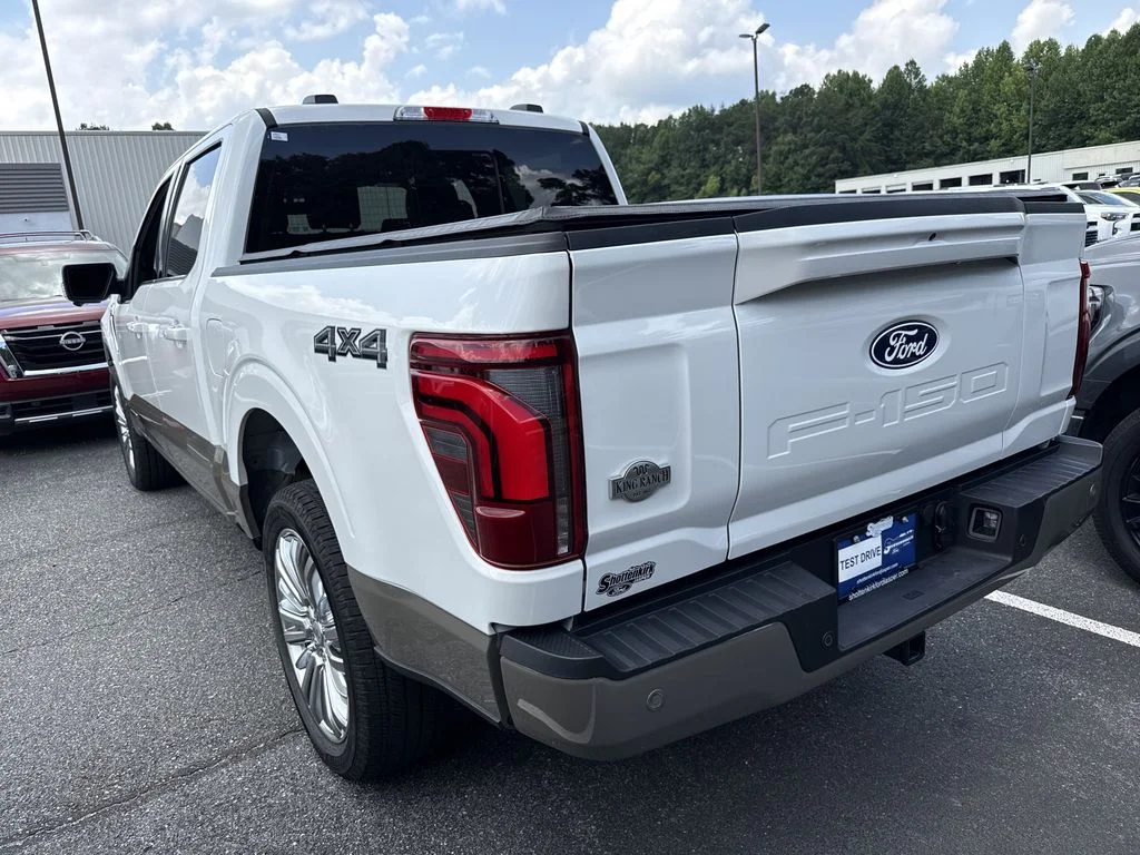 Used 2025 White Ford King Ranch image 5