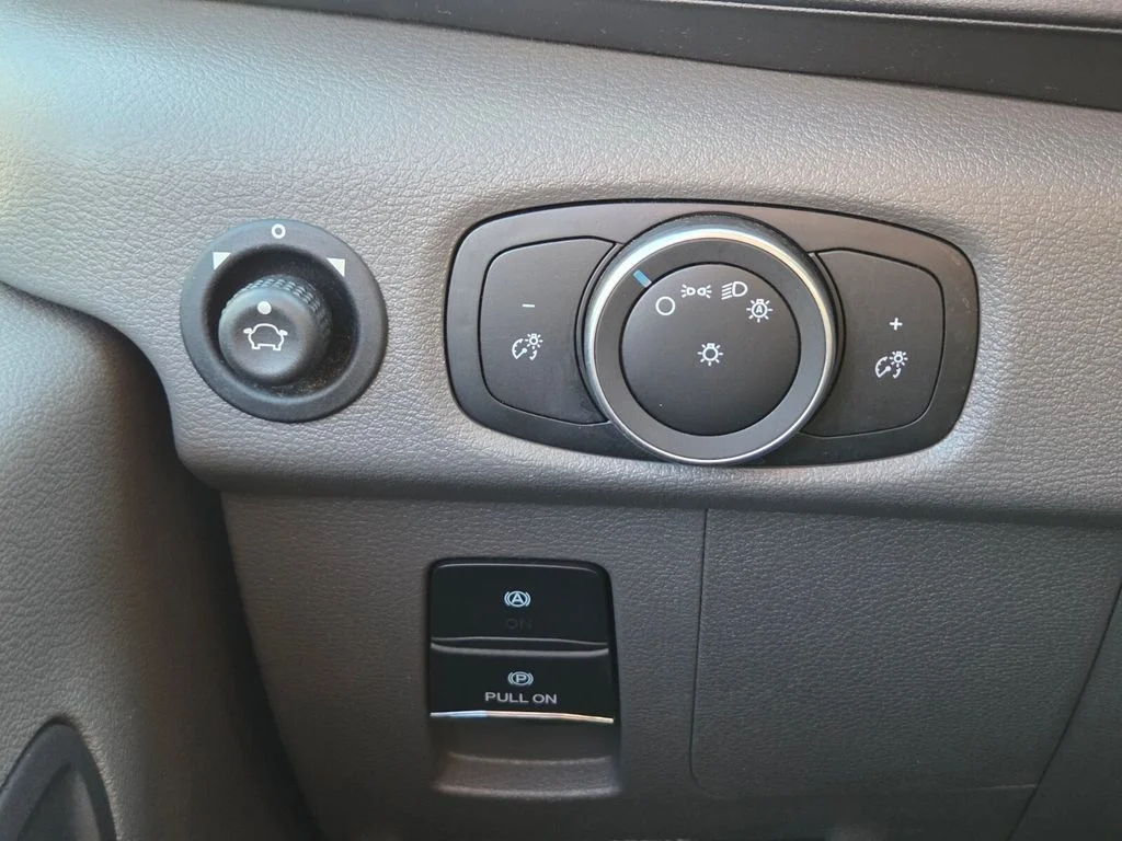Used 2024 White Ford XL image 36