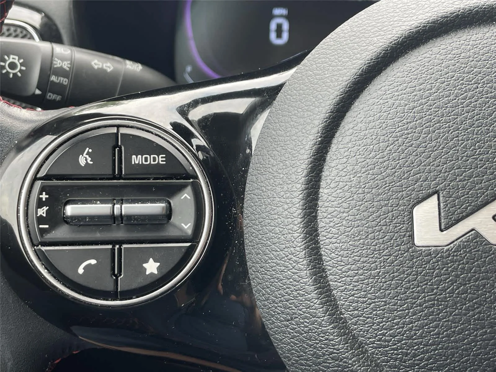 Used 2025 Gravity Gray Kia GT-Line image 22