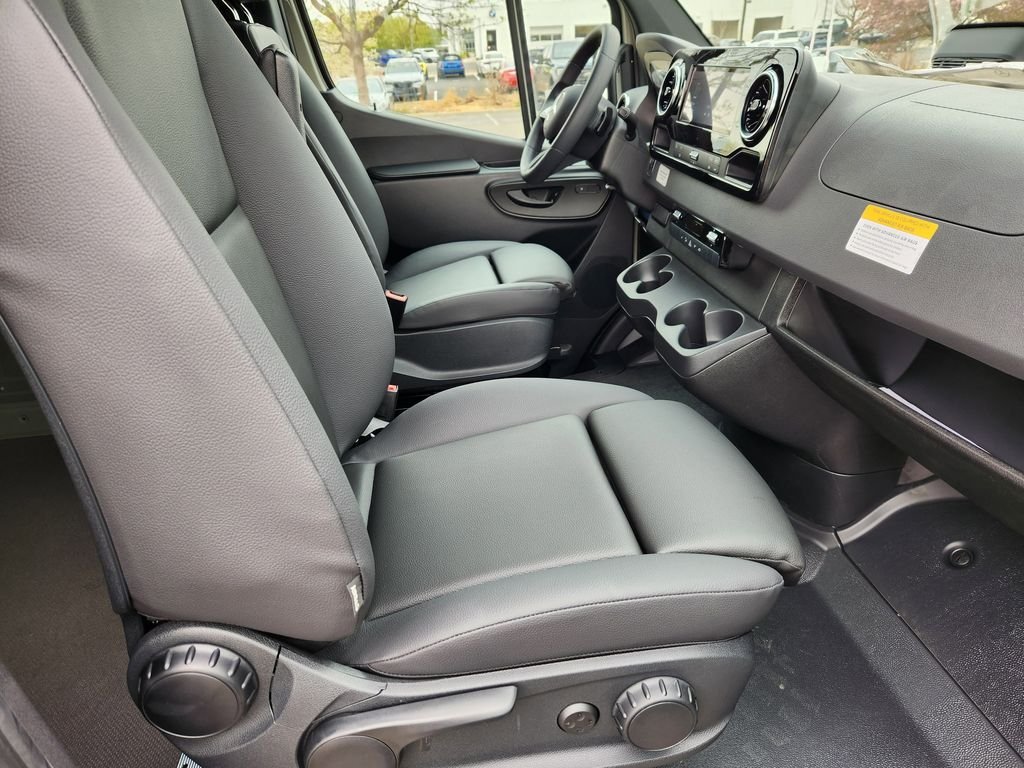 New 2026 Stone Grey Mercedes-Benz CARGO image 16