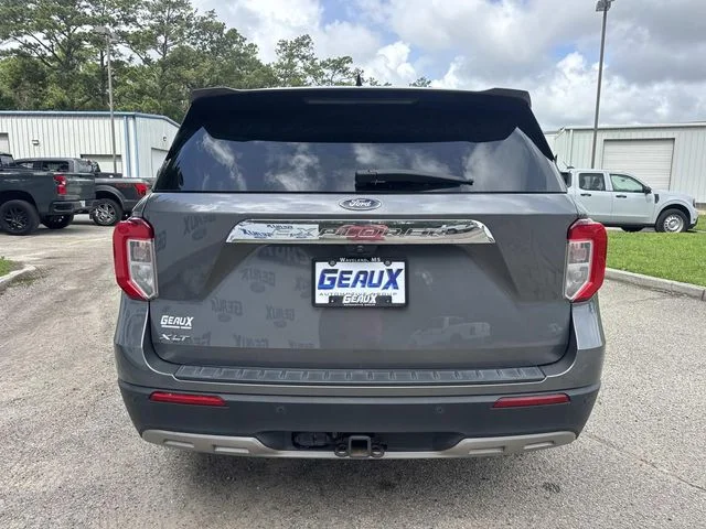 Certified Used 2021 Gray Metallic Ford XLT image 13