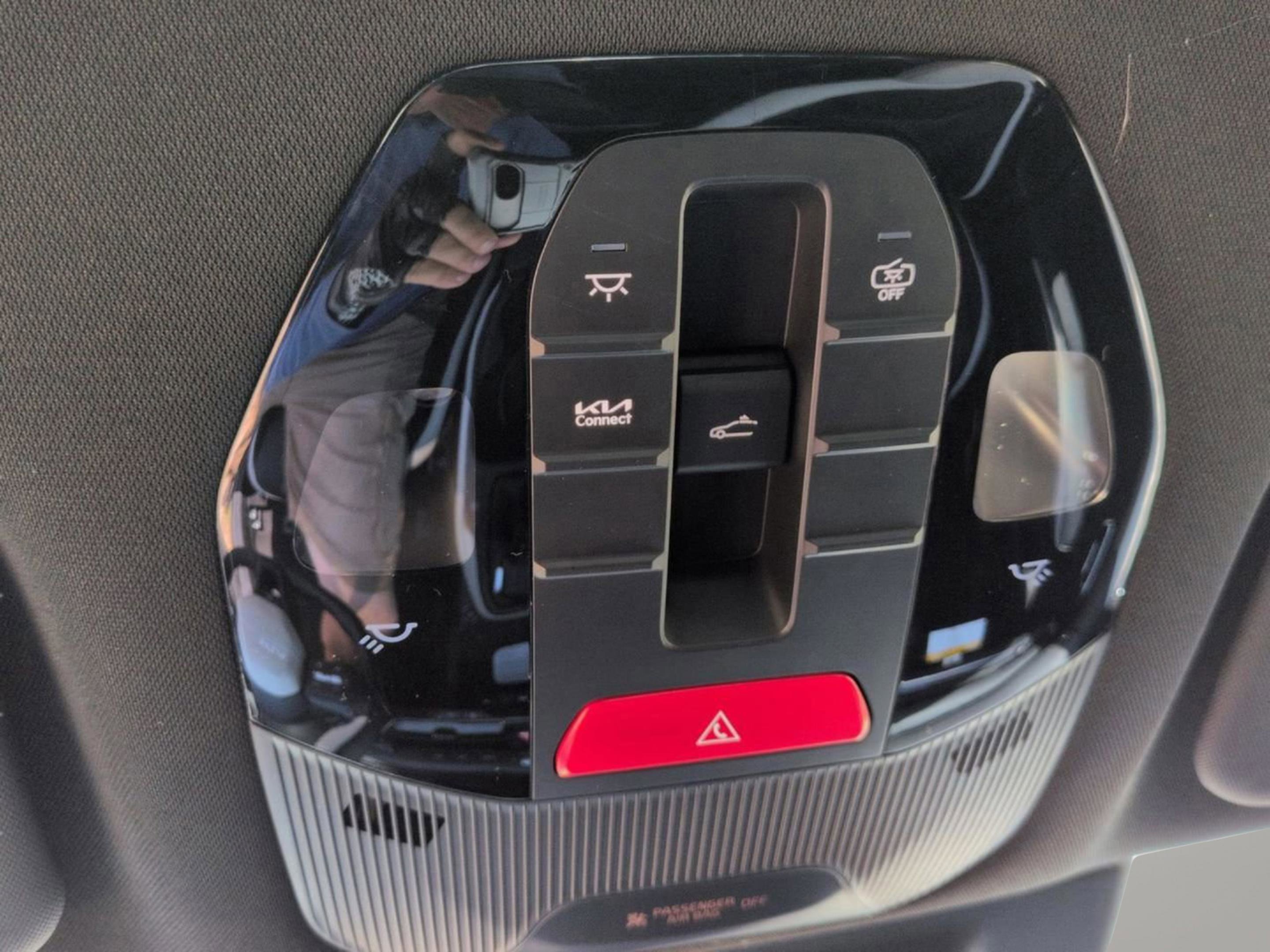 New 2026 Interstellar Gray Kia GT-Line image 23