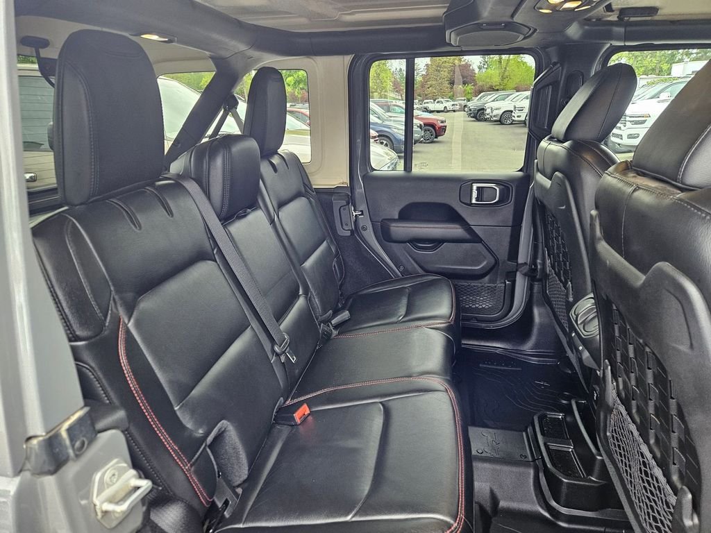 Certified Used 2020 Gray Clearcoat Jeep Unlimited Rubicon image 15