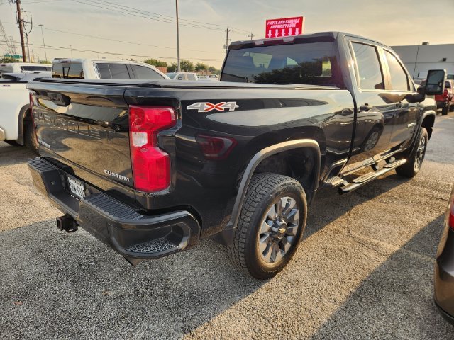 Used 2022 BLACK Chevrolet Custom image 4