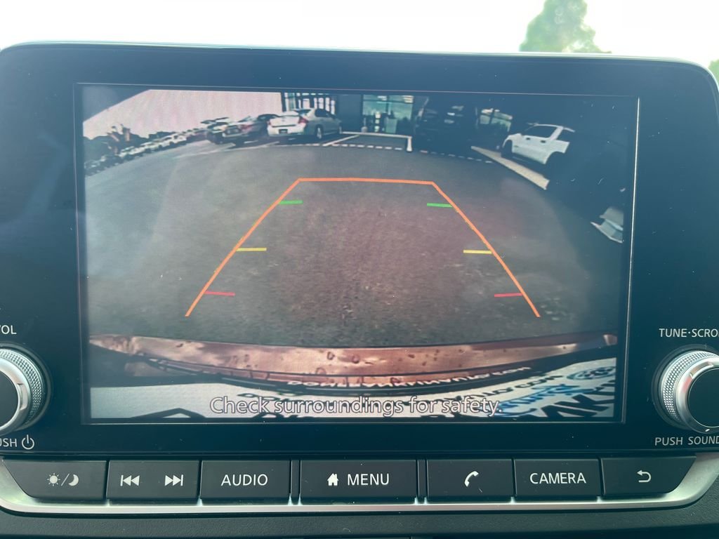 Used 2023 Red Nissan 2.5 SV image 22