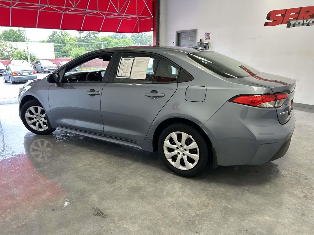 Certified Used 2025  Toyota LE image 6