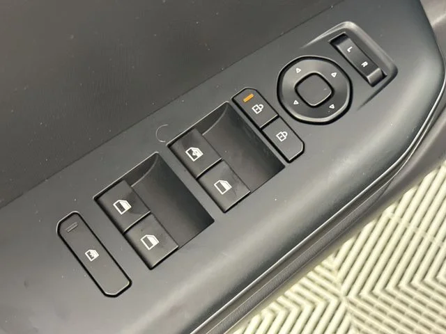 New 2026 Gray Kia LXS image 13