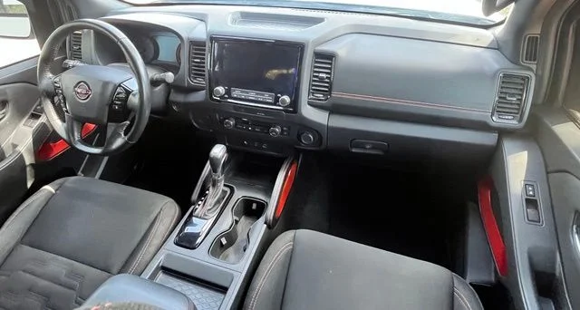 Used 2023 White Nissan PRO-X image 16