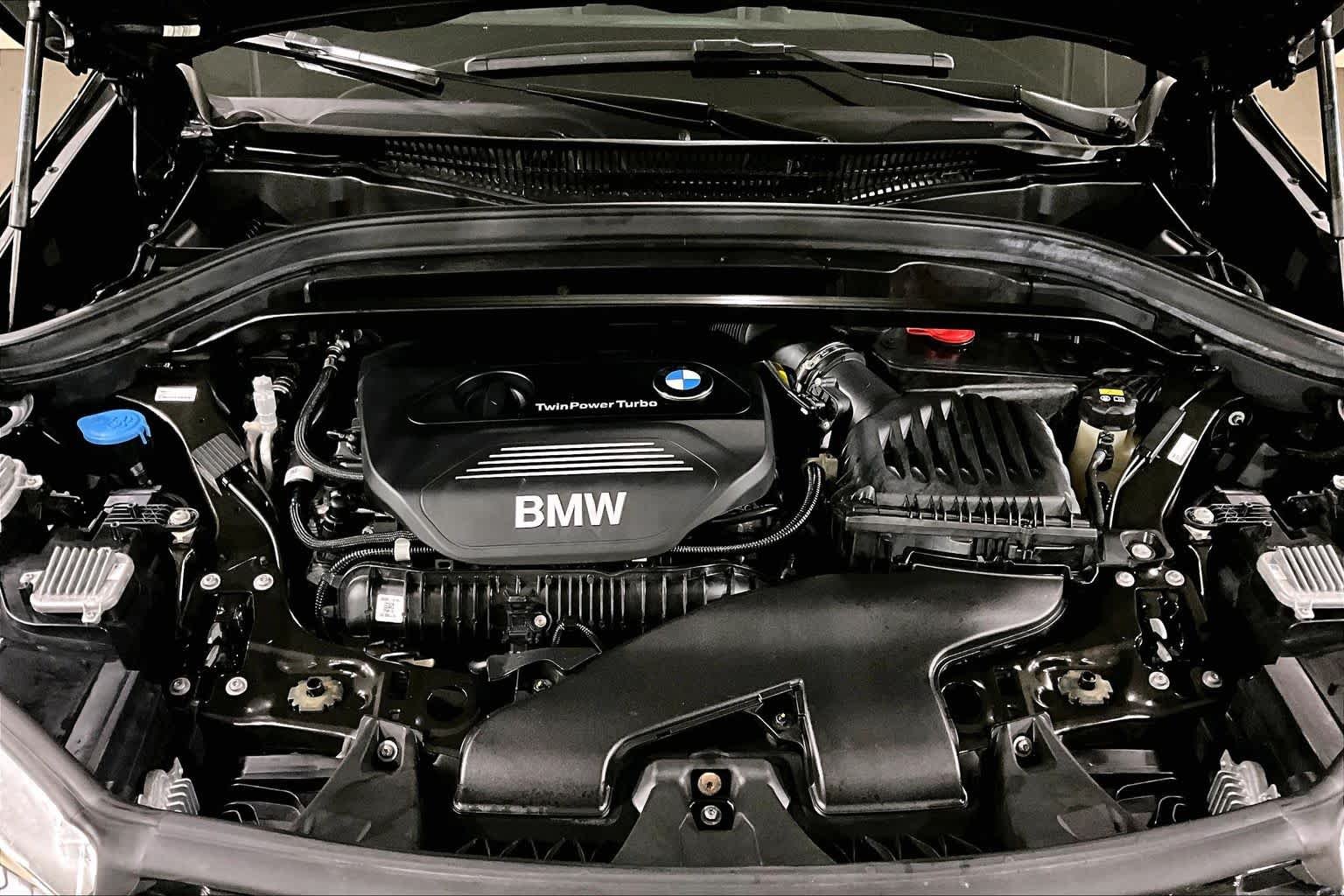Used 2019 Jet Black BMW xDrive28i image 29