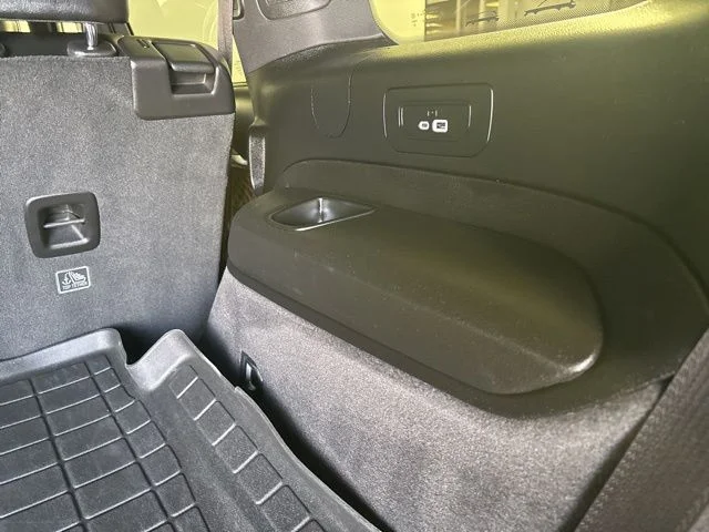 Used 2023 Gray Jeep Summit image 13