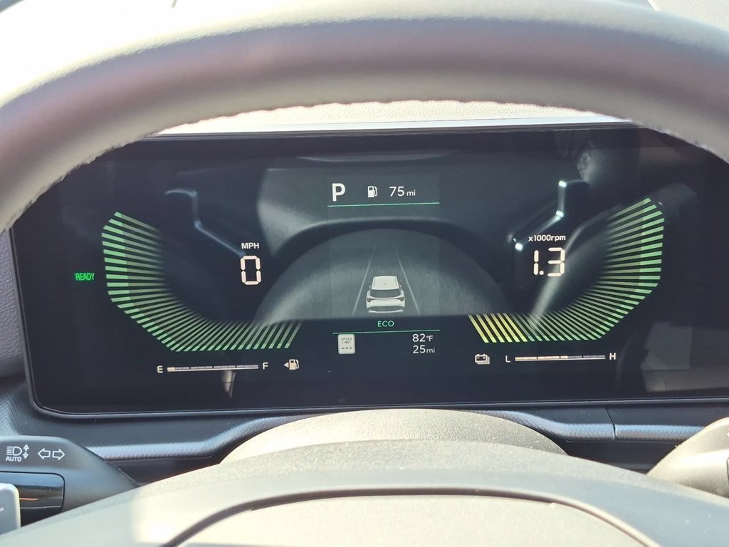 New 2027 Fusion Black Kia S image 12