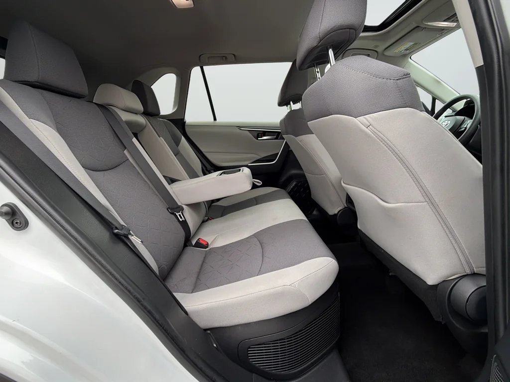 Used 2023 White Toyota XLE image 25