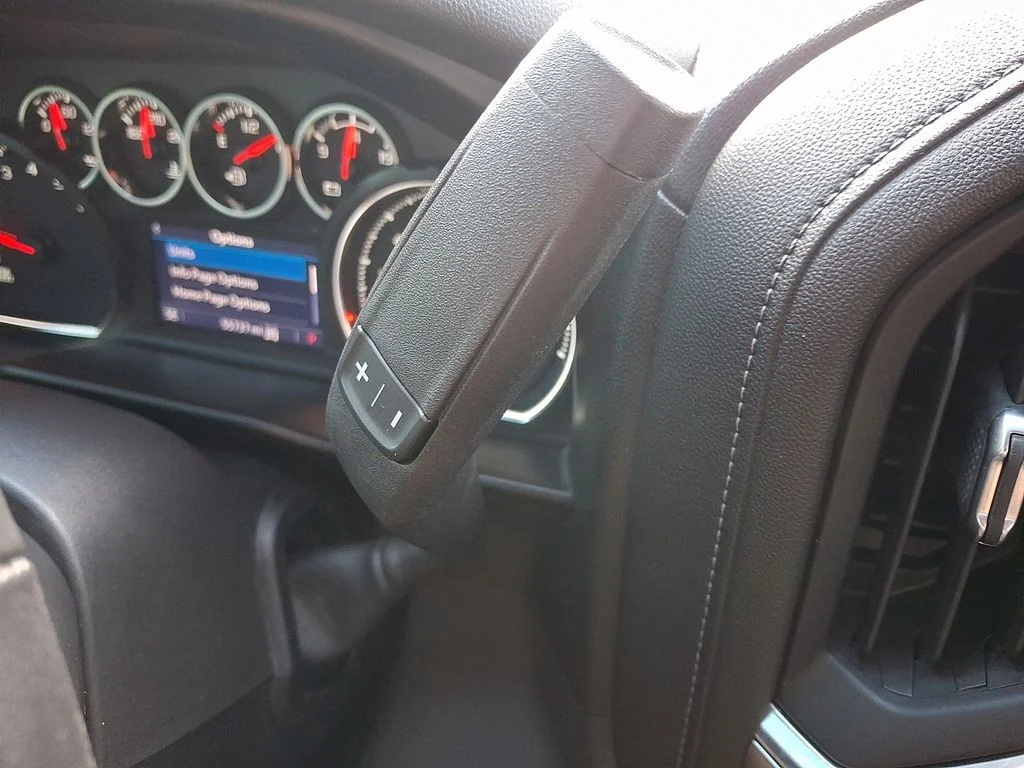 Used 2021 Black Chevrolet LT Trail Boss image 15