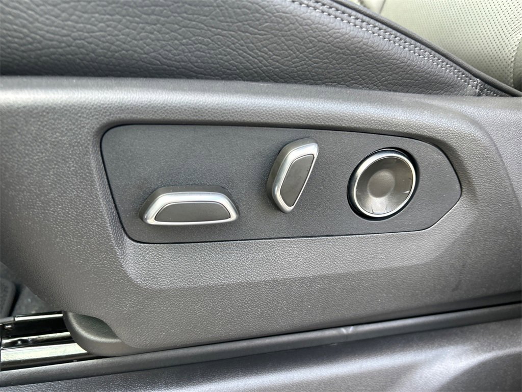 2026 GMC SIERRA - Image 16