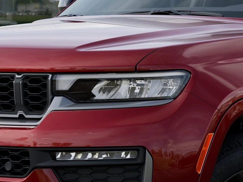 New 2026 Velvet Red Pearl-Coat Exterior Paint Jeep Limited Reserve image 36