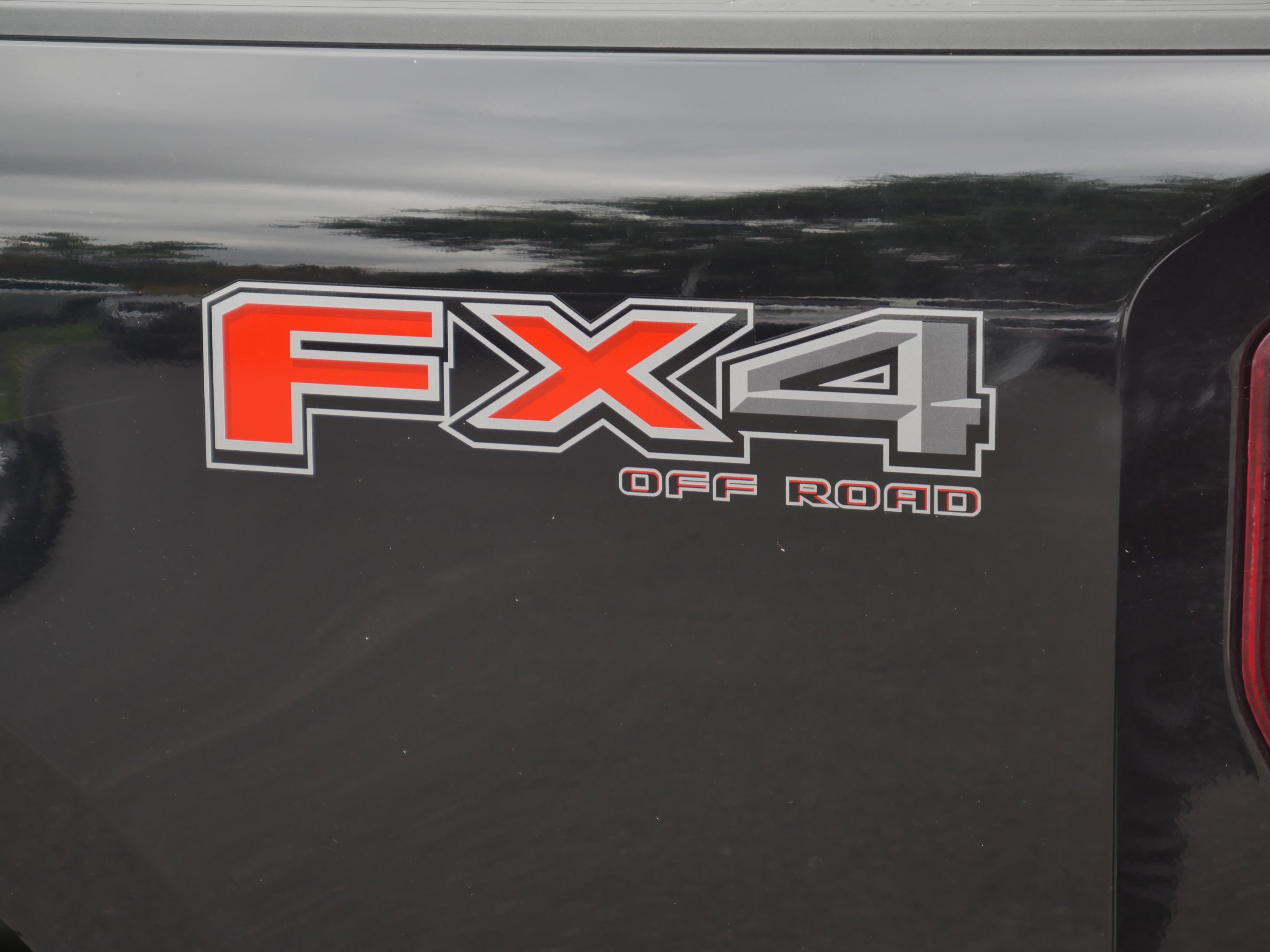 New 2026 Agate Black Metallic Ford F-350® Platinum® image 24