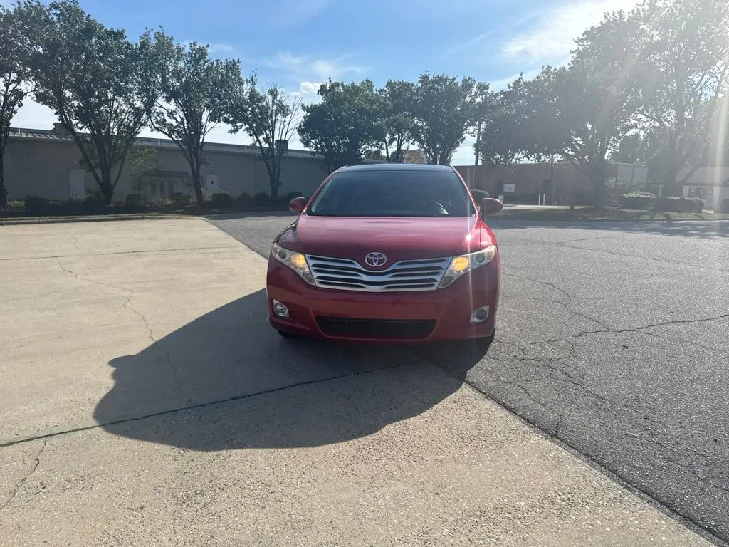 Used 2009 Red Toyota Base image 5