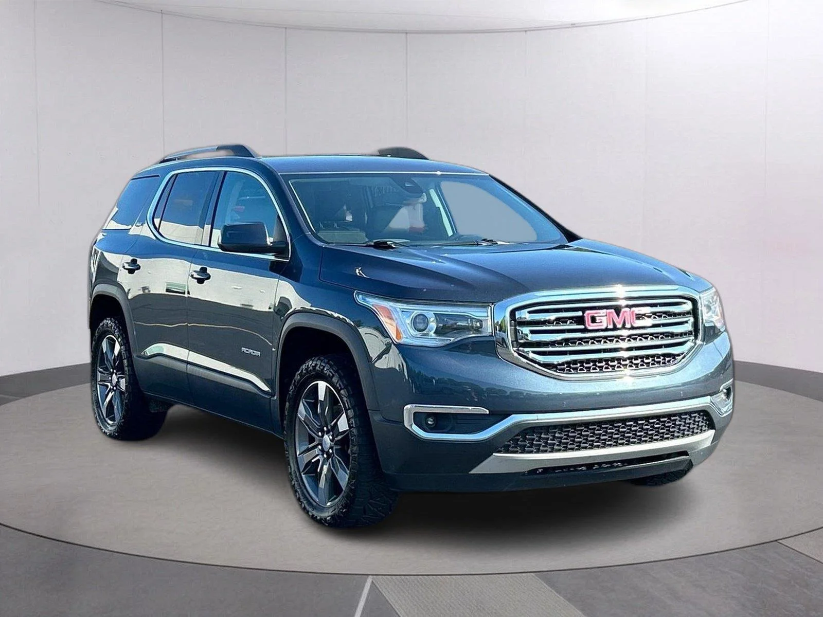 Used 2019 Dark Sky Metallic GMC SLT image 8