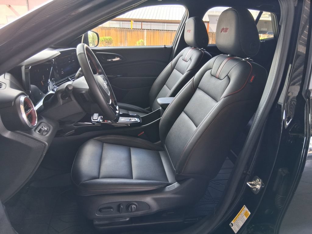 Used 2026 Mosaic Black Metallic Chevrolet 2RS image 19