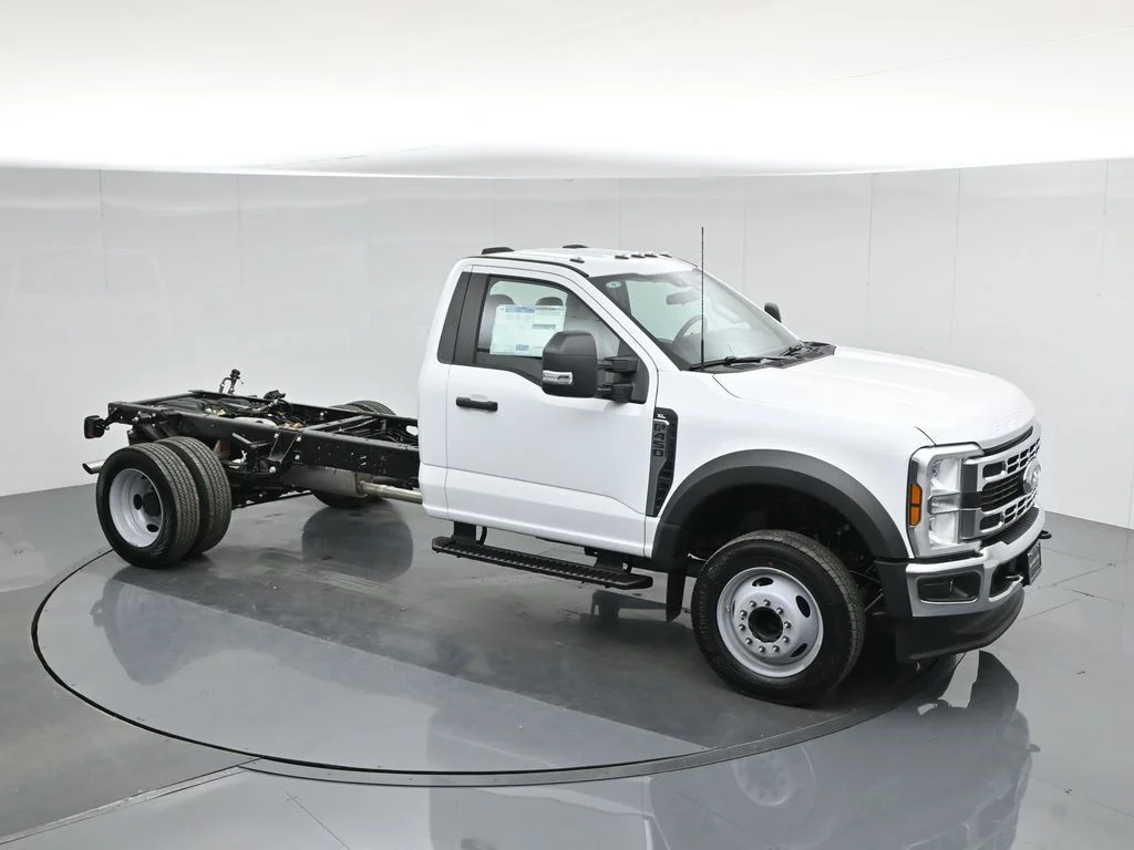 New 2026 Oxford White Ford XL image 35