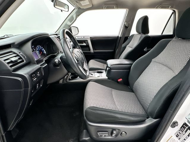 Certified Used 2019 White Toyota SR5 image 9