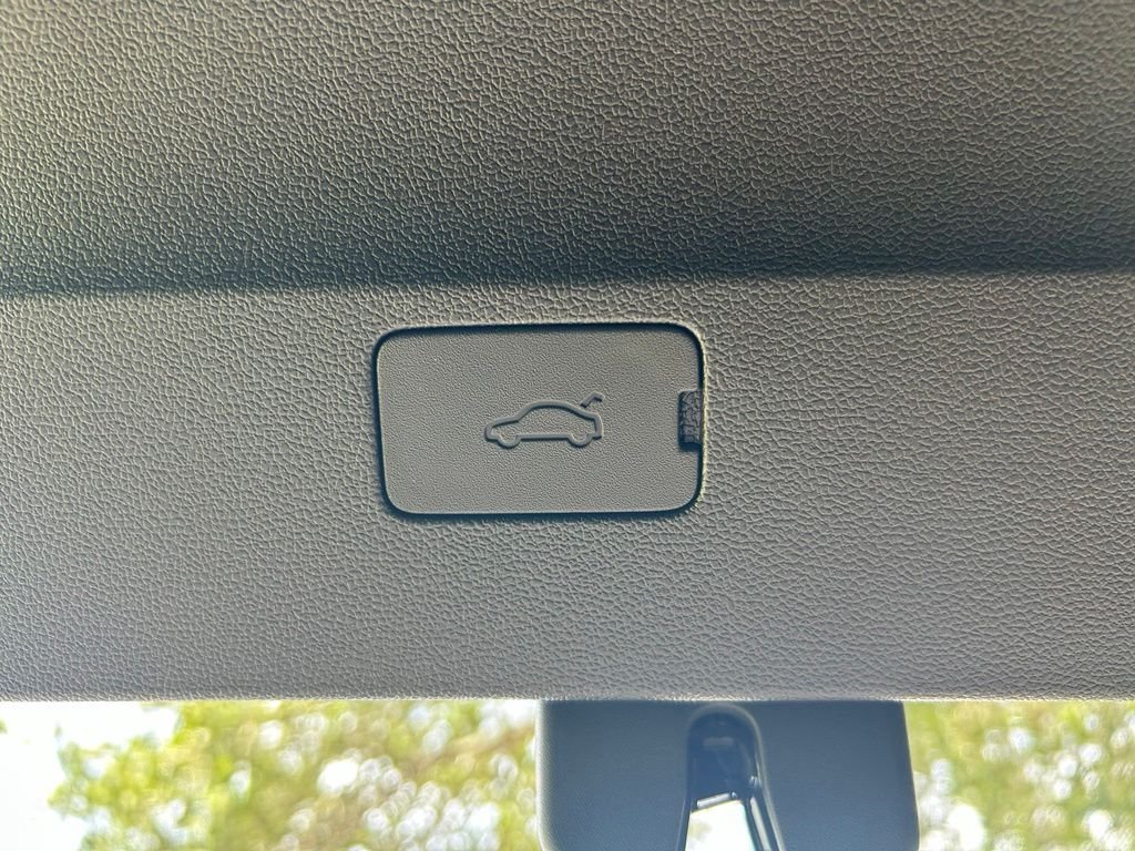 New 2026 Gray Volkswagen 1.5T SE image 36