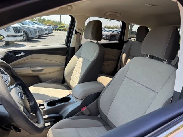 Used 2014 White Ford SE image 3