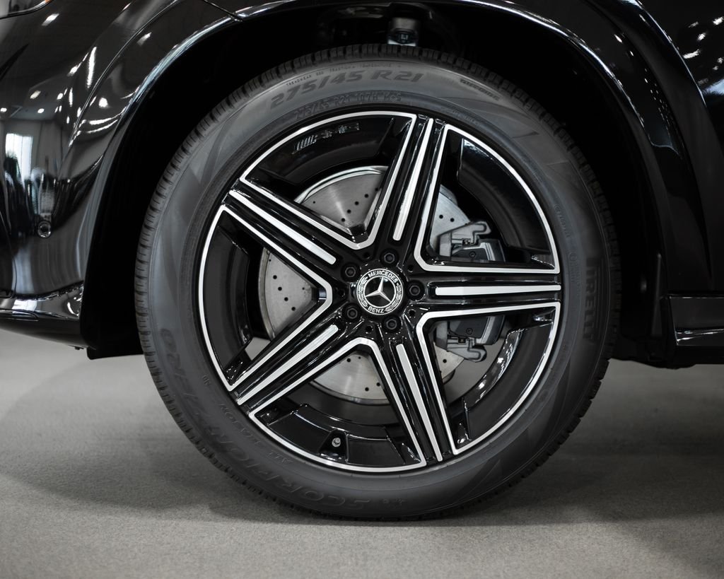 New 2026 Obsidian Black Metallic Mercedes-Benz GLE 450 Coupe image 4