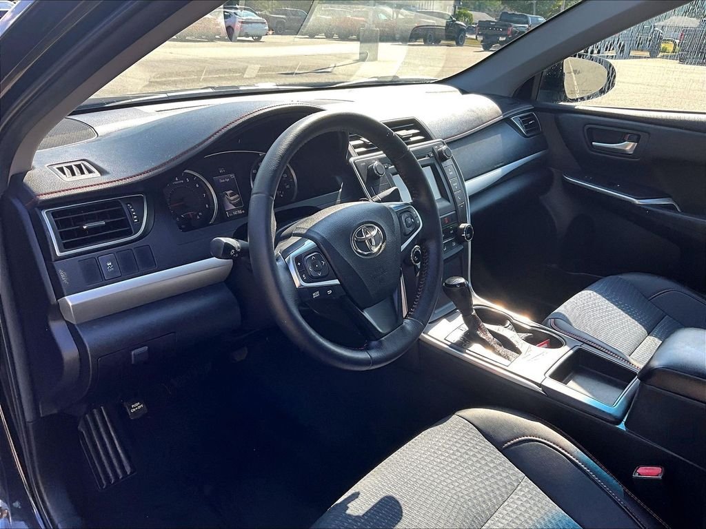 Used 2015 Black Toyota SE image 8