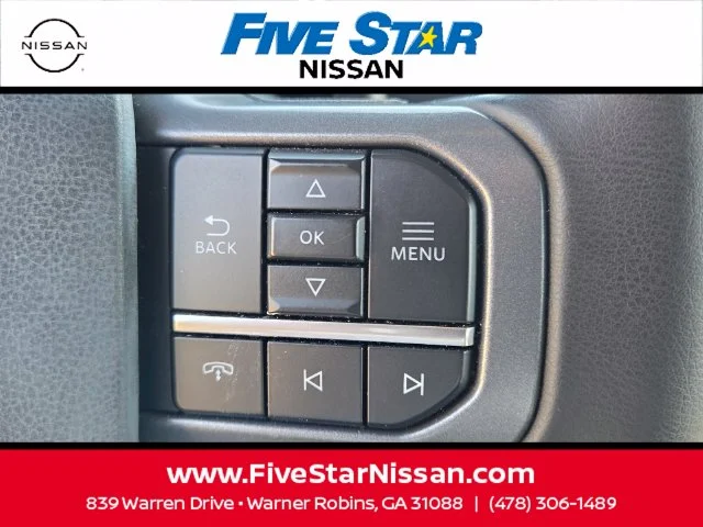 Used 2024 Silver Ford XLT image 28