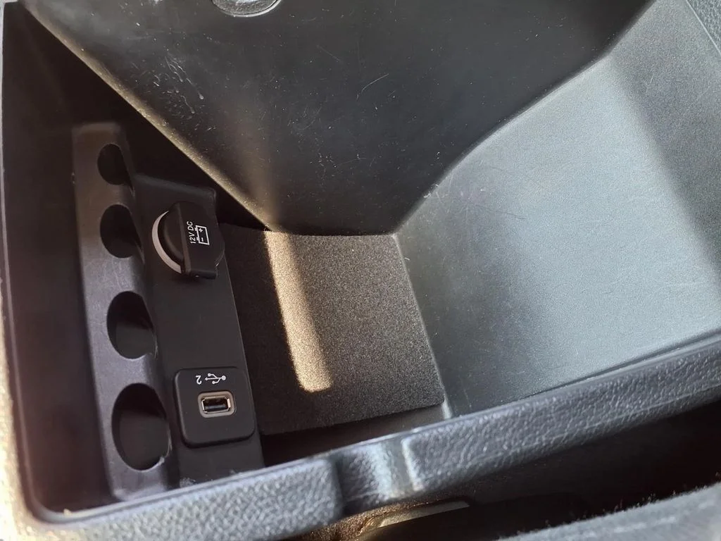 Used 2019 Red Jeep Limited image 12